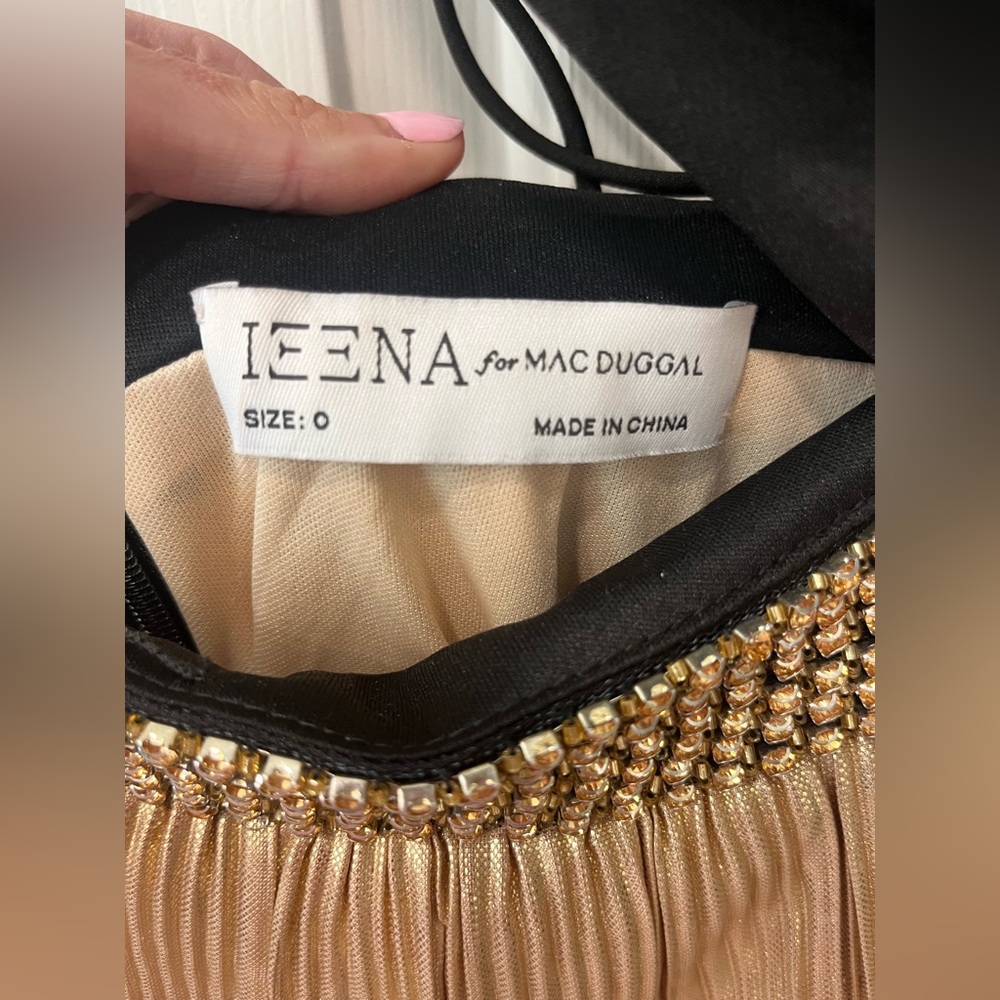 Mac Duggal Black and Gold Tiered One Shoulder Gown - Picture 7 of 7